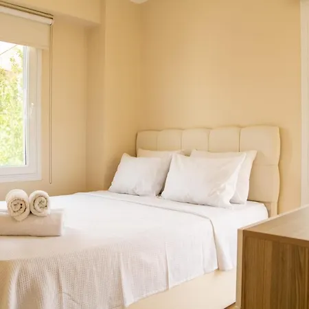 Вилла Peaceful House With Refreshing Terrace In *