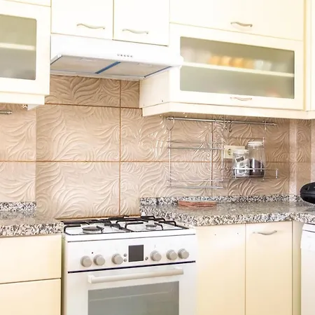 Вилла Peaceful House With Refreshing Terrace In *